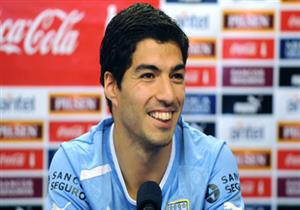 سواريز يتحدث مجددًا عن أزمته مع مدرب أوروجواي 