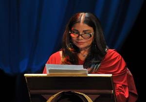 بالصور- افتتاح "في مديح المحبة" على المسرح القومي