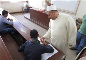 ٢٠ محضر غش وضبط هواتف وسماعات بلوتوث في امتحان الكيمياء للثانوية الأزهرية