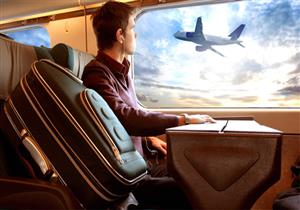 7 أشياء يمكنك طلبها مجاناً على متن الطائرة