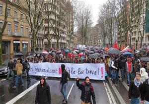 الحكومة الفرنسية والنقابات يتوصلان لتسوية بشأن المسيرة الاحتجاجية التي حظرتها الشرطة