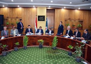   مصر توقع اتفاقية بترولية جديدة مع ''أباتشي'' باستثمارات 40 مليون دولار