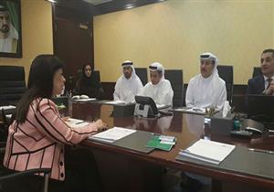 وزيرة الاستثمار تبحث الاستفادة من أسواق دبي ببرنامج "الأطروحات الأولية"