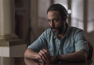 ما الذي فعله صُناع "القيصر" دون علم يوسف الشريف؟ 