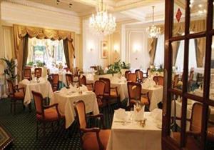 مسؤول بسلسلة مطاعم: 33 مليار جنيه حجم سوق الوجبات الجاهزة في مصر