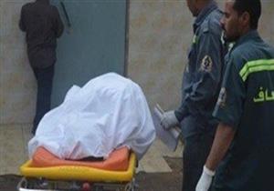 التحقيق مع سيدة قتلت طفلها بمساعدة عشيقها بحرقه بـ"أعقاب السجائر" في السلام