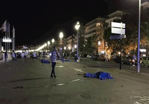 وزير داخلية فرنسا: لم نتأكد بعد من وجود صلة بين مهاجم نيس وداعش