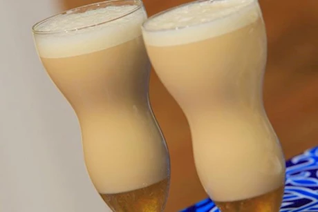 فوائد مذهلة للمعدة عند كسر الصيام على الدوم