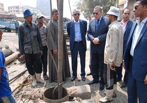 محافظ الجيزة في جولة ببولاق الدكرور لبحث تنفيذ مشروع تحسين الصرف الصحي
