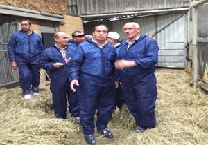 وزير الزراعة يتفقد عدداً من مزارع الانتاج الحيواني في هولندا