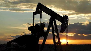 استقرار سعر النفط اليوم الثلاثاء في بداية التعاملات المبكرة