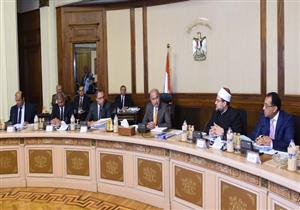 6 قضايا مُثارة "يحسمها" رئيس الوزراء.. "نخفف العبء عن المواطن البسيط"