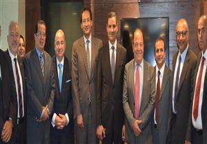 توقيع بروتوكول تعاون بين البنك الأهلي و"مستثمري العاشر من رمضان"