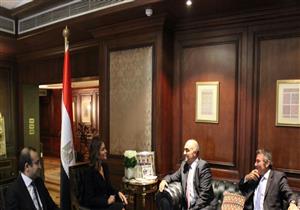 سحر نصر تبحث مع سفير الأردن ترتيبات عقد اللجنة المشتركة في آخر أغسطس