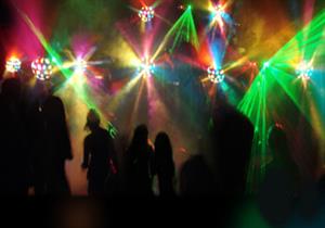 "آداب الجيزة" تداهم 3 بارات شهيرة بالدقي