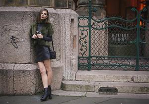 حقيبتكِ ذات الحجم الصغير.. هي موضتك لهذا العام!