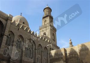 "الآثار" تنتهي من صيانة نظام تخفيض منسوب المياه الجوفية بمجموعة السلطان قلاوون