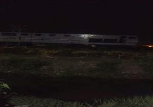 شاهد عيان: السيطرة على حريق بأحد جرارات قطار بالعياط  