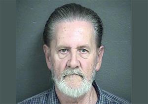 سبب غريب يدفع رجلًا لسرقة بنك ويسلم نفسه بعدها!