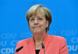 ميركل: ألمانيا لن تتوقف عن استقبال اللاجئين والمسلمين