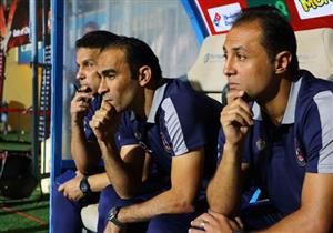 بالرغم من الفوز على المقاولون.. "البدري" يعاتب لاعبي الأهلي 