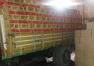 التحفظ على 12 ألف زجاجة زيت تموينى قبل بيعها بالسوق السوداء- صور