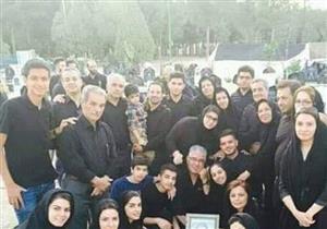 حقيقة صورة "سيلفي مع المرحوم" التي أشعلت مواقع التواصل!