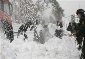 السلطات الأمريكية تحذر من عاصفة جليدية بوسط الولايات المتحدة