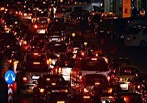 شلل مروري بنفق أحمد عرابي بسبب سيارة مشتعلة