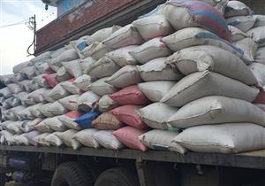 بالصور.. ضبط 140 طن حبوب غذائية قبل طرحها بالسوق السوداء في الشرقية