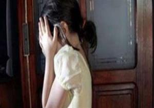 نيابة المنيا تحبس عامل لاتهامه بالتحرش الجنسي بطفلة 8 سنوات