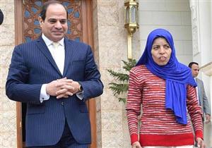 أول تعليق لـ "فتاة العربة" بعد تسلمها وحدة سكنية بالإسكندرية