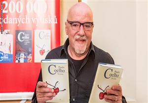 باولو كويلو بعد مصادرة كتبه: لا يمكن الحكم على الإسلام بأفعال المتعصبين