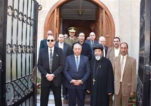 بالصور.. محافظ الشرقية في التهنئة بعيد الميلاد: "الشعب نسيج واحد"