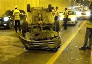 حادث غامض.. سقوط طفلين من سيارة بالطريق السريع في العياط