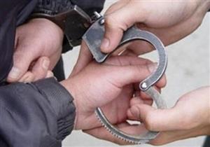 القبض على صاحب صيدلية يتاجر في الأدوية المهربة بالقليوبية