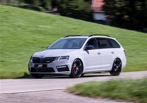 بعدما وضعت Abt لمستها الفنية.. هكذا أصبح شكل سكودا أوكتافيا RS 