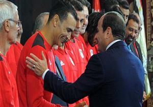 وزير الرياضة واتحاد الكرة: الدولة لن تتحمل مكافأة "المليون ونصف" للمنتخب