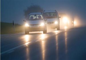 قاعدة بسيطة للقيادة الآمنة في الضباب.. تعرف عليها 