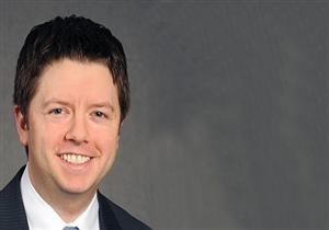 مستشار الأميرة ديانا ومسئول معهد واشنطن للدراسات يصلان القاهرة