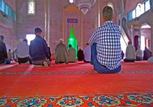 داعية إسلامى يقدم إقتراح لعودة الإرتباط بالعلماء والمساجد