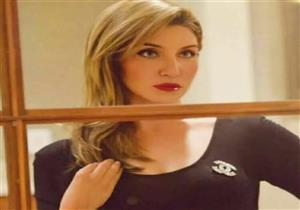 التمجيد والتحقير 