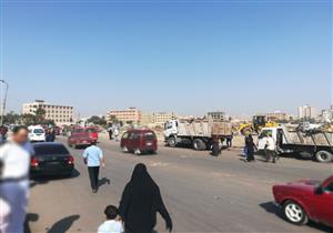 استمرت 7 ساعات..  حملة إزالة إشغالات مكبرة بشوارع الإسكندرية  (صور)