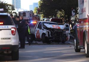 شاهد عيان على إطلاق النار بنيويورك: كان حادث سيارة ثم ظهر شخص يحمل سلاحين