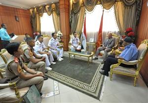 بالصور.. محافظ بورسعيد يستقبل وفد الكلية البحرية بإندونسيا