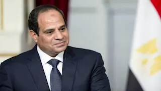 نشرة التوك شو| أبرز رسائل الرئيس خلال الندوة التثقيفية ونقيب الأطباء طالب بتشريع لحماية جودة التعليم الطبي 