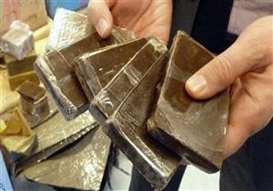 سقوط عصابة "الشقيقان" وبحوزتهما كيلو حشيش قبل ترويجه بالأميرية