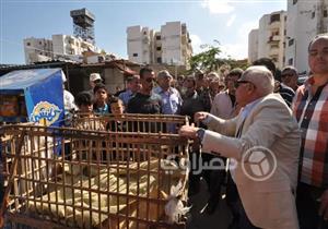  بالصور.. محافظ بورسعيد يمهل أصحاب الإشغالات أسبوعًا لإزالتها