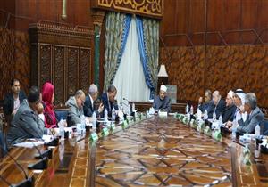 بيت الزكاة والصدقات يتبنى دعم القرى الأشد فقرًا