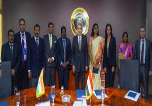 طارق قابيل: إنشاء 3 تجمعات صناعية ضخمة للغزل والنسيج تضم 1000 وحدة